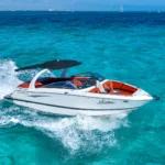 Luxury 27ft Yacht Rental Sultan en Cancún - Imagen 3