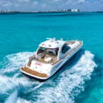 Luxury 44ft Yacht Rental Humble en Cancún - Imagen 2