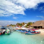 Tour Isla Mujeres Economico en Lancha 🚤 - Cooperativa Puerto Juarez - Imagen 2