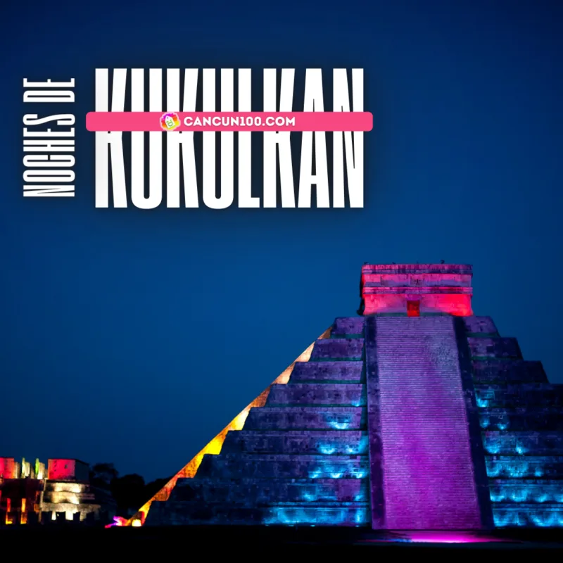 La pirámide de El Castillo en Chichén Itzá iluminada con luces de colores rosa y azul durante el espectáculo nocturno Noches de Kukulcán.